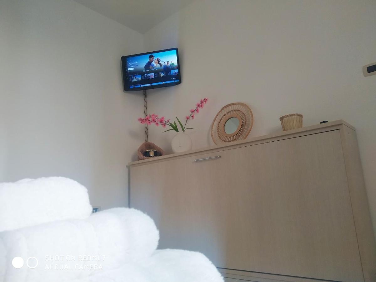 Aurisa Apartment บารี ภายนอก รูปภาพ