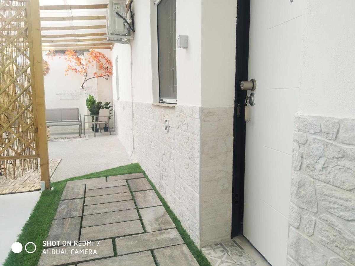 Aurisa Apartment บารี ภายนอก รูปภาพ