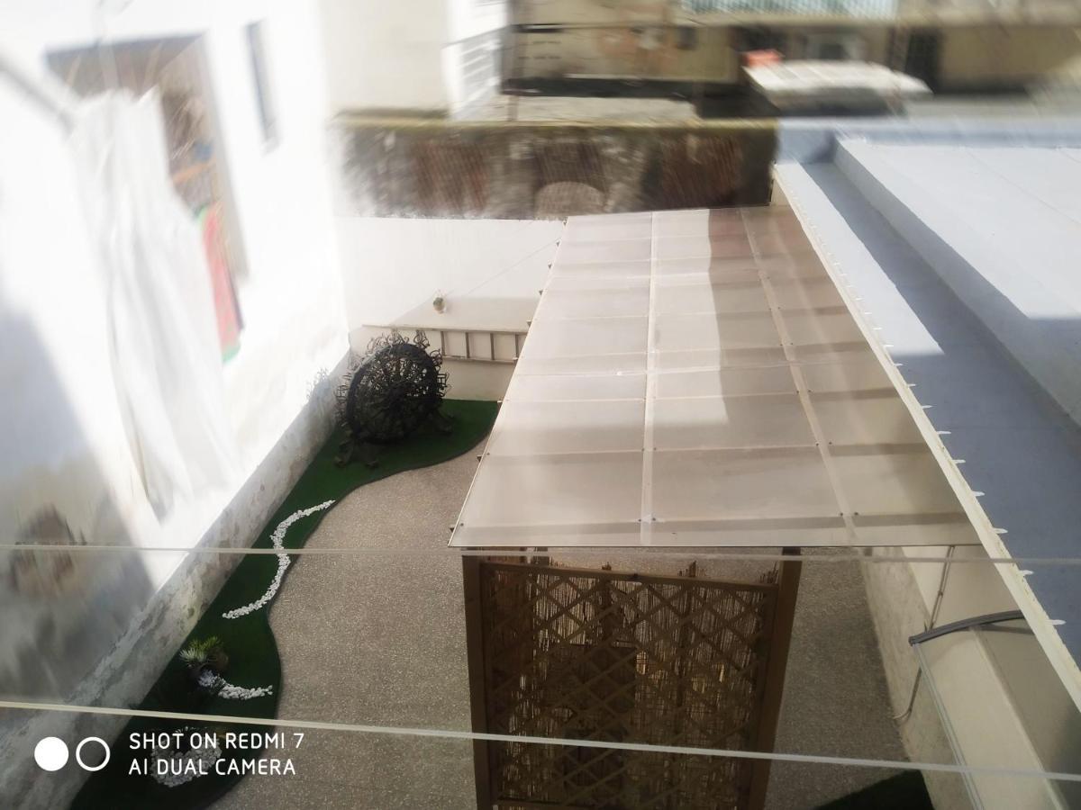 Aurisa Apartment บารี ภายนอก รูปภาพ
