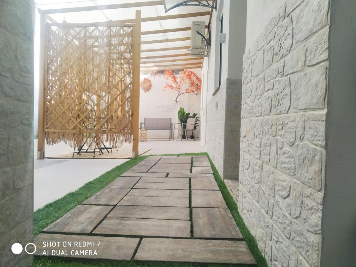 Aurisa Apartment บารี ภายนอก รูปภาพ